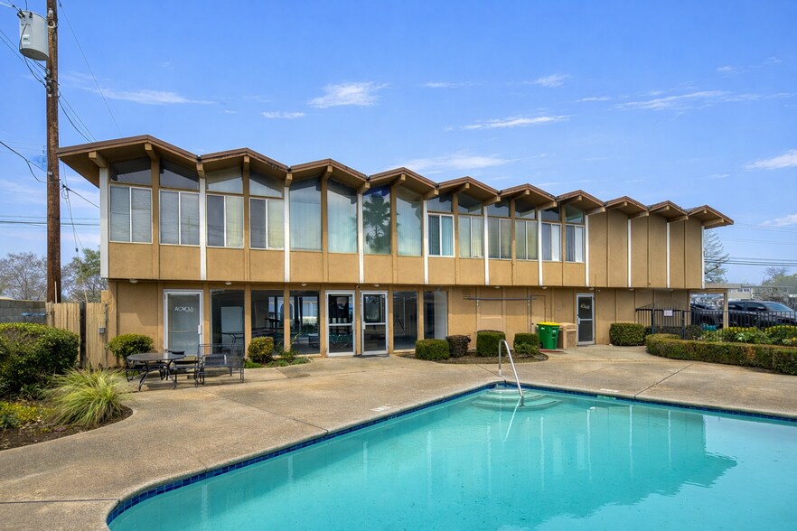 More Photos Of 4730 El Camino Ave, Carmichael Apartments For Sale