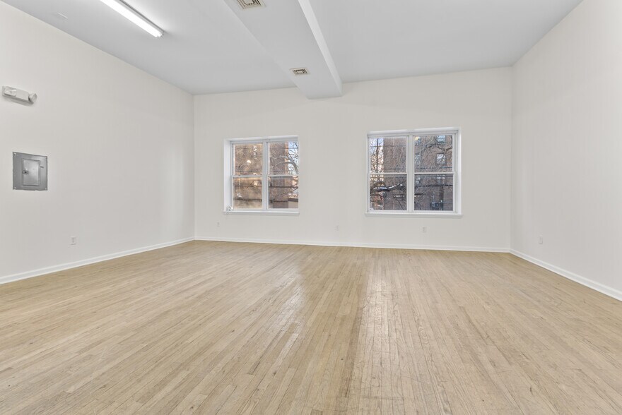 More Photos Of 6209 Adams St, West New York Office For Sale