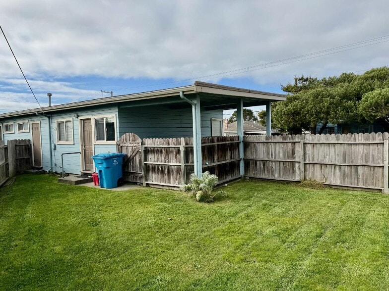 More Photos Of 2805 California St, Eureka Apartments For Sale