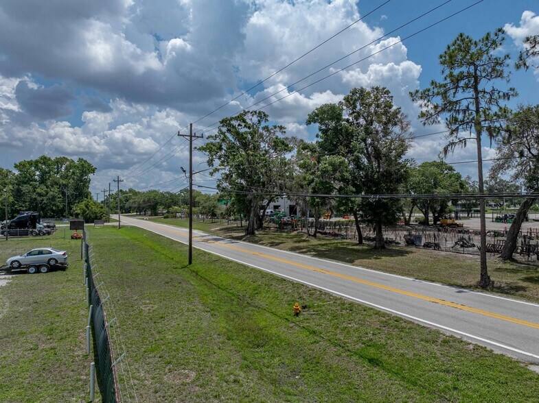 More Photos Of 2901 Swindell Rd, Lakeland Land For Lease