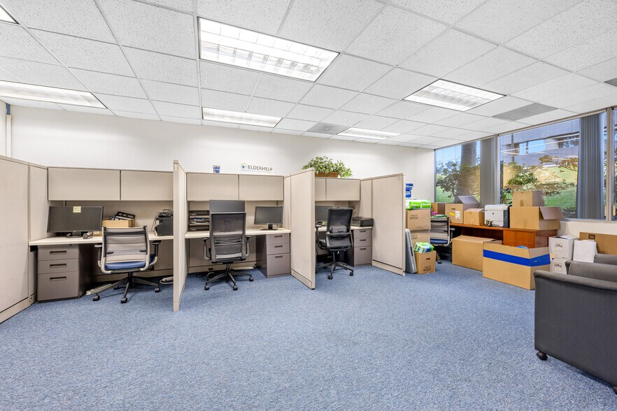 More Photos Of 5095 Murphy Canyon Rd, San Diego Office For Lease