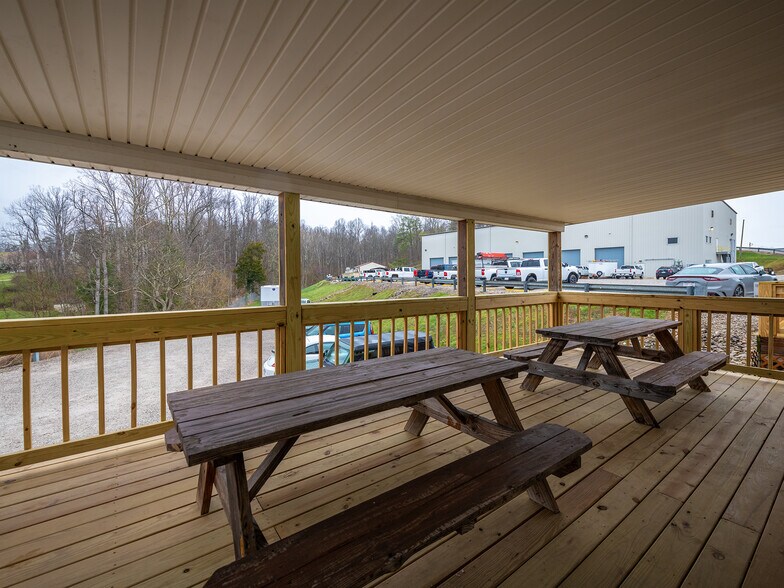 More Photos Of 1823 US-60, Milton Manufacturing For Sale