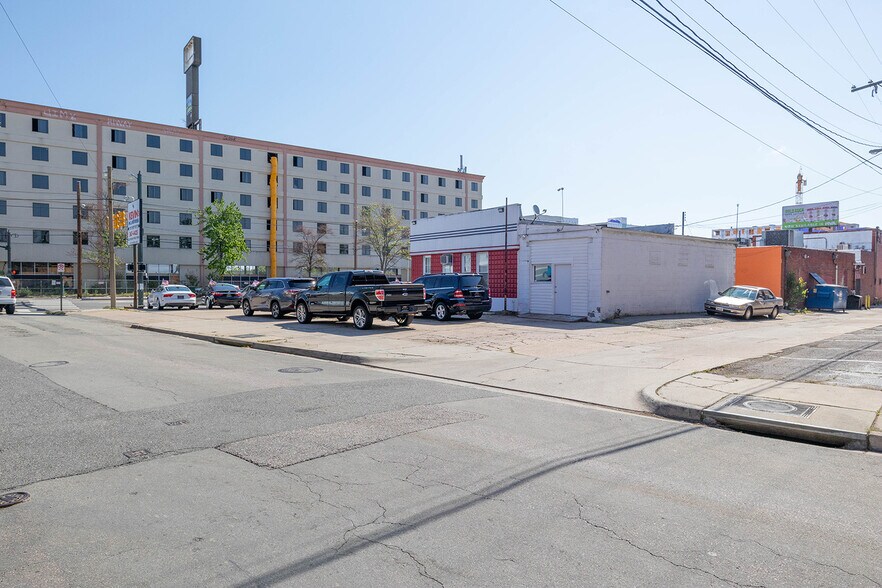 More Photos Of 3217 W Broad St, Richmond Storefront Retail Office For Sale