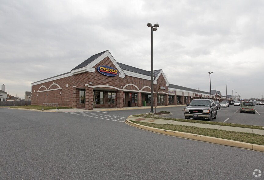 More Photos Of 1100-1299 Quintilio Dr, Bear Unknown For Lease