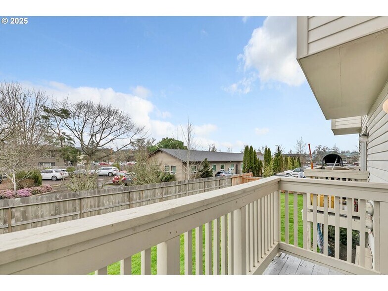 More Photos Of 2125 NW Highland Dr, Corvallis Apartments For Sale