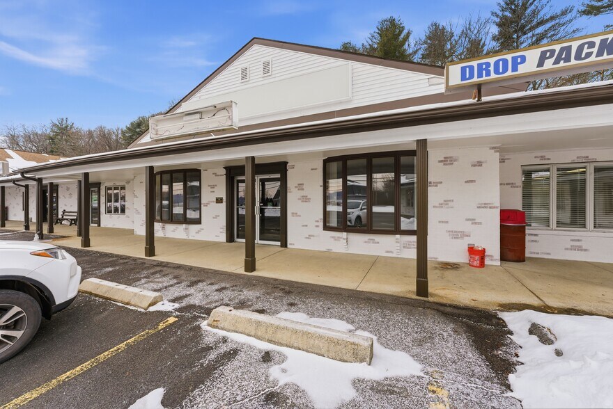 More Photos Of 45-65 Southwick Rd, Westfield General Retail For Lease