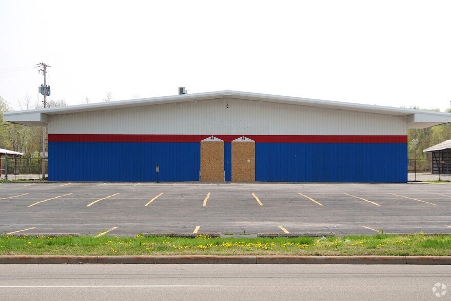 More Photos Of 41855 N Ridge Rd, Elyria Warehouse For Sale