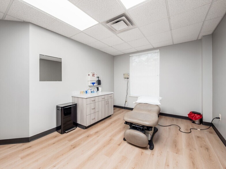 More Photos Of 4100 Horizons Dr, Columbus Office For Lease