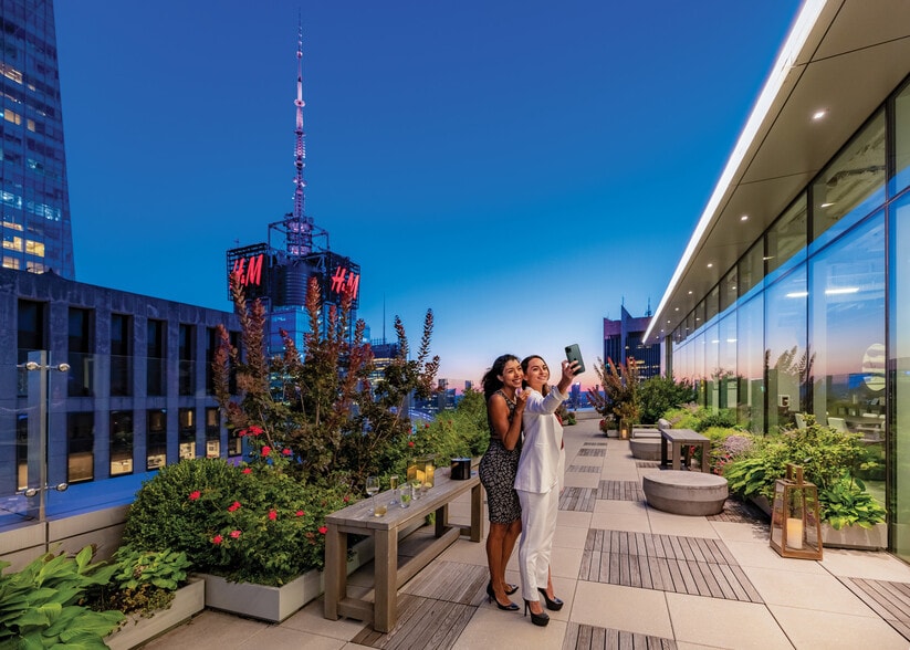 More Photos Of 1155 Avenue of the Americas, New York Office For Lease