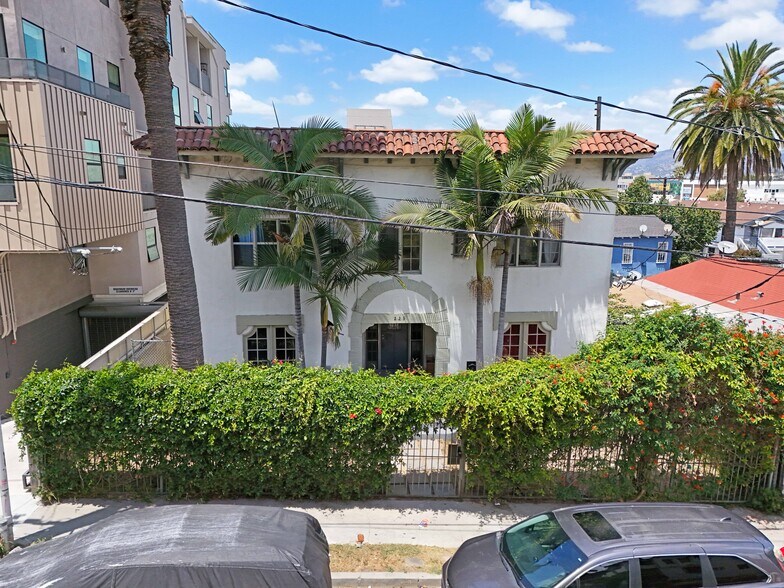 More Photos Of 229 S Westlake Ave, Los Angeles Apartments For Sale