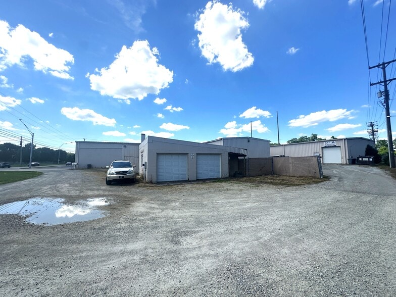 More Photos Of 3731 W Alexandersville Bellbrook Rd, Dayton Warehouse For Sale