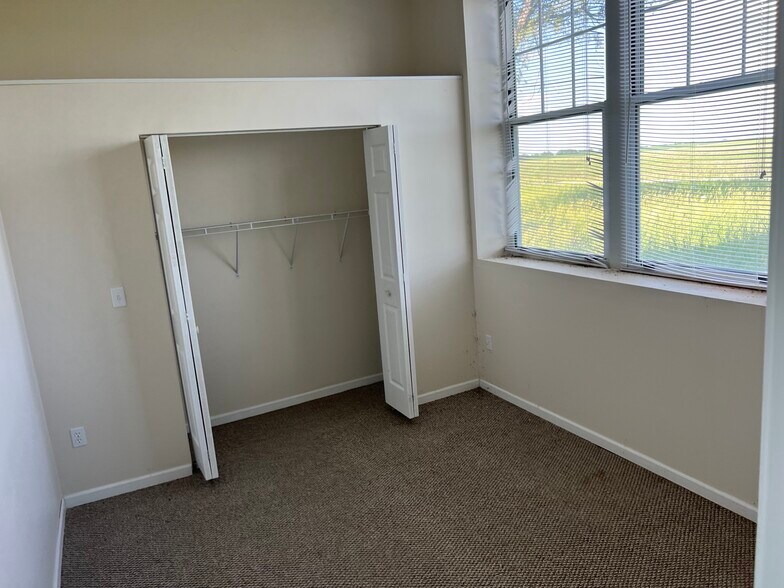 More Photos Of 205 S School Ave, Mahaska Apartments For Sale