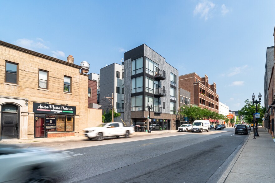 Primary Photo Of 4410 N Clark St, Chicago Apartments For Lease