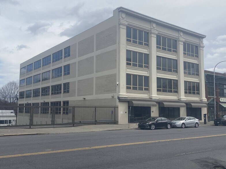 More Photos Of 97 Central Ave, Albany Office For Lease