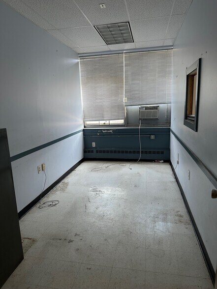 More Photos Of 29 Church St, Leominster Police Fire Station For Sale