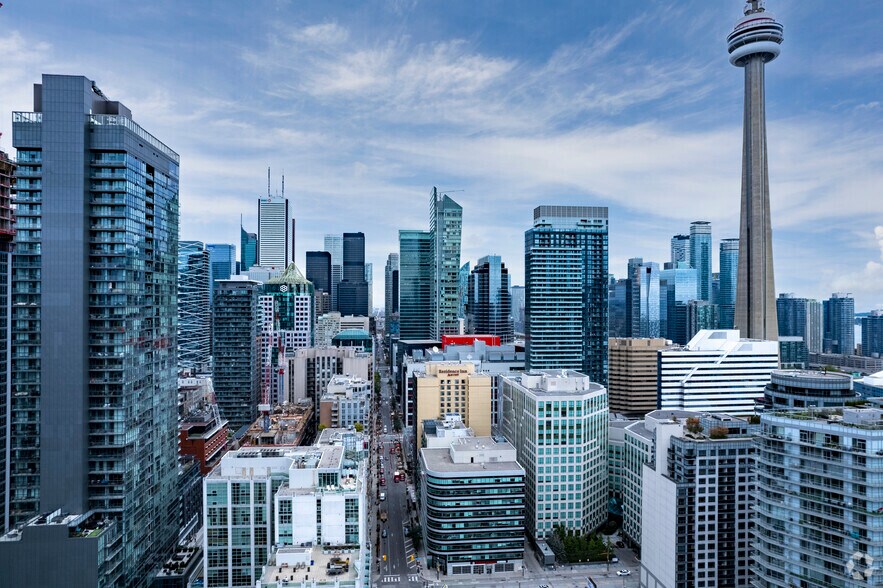 More Photos Of 277 Wellington St W, Toronto Office For Lease