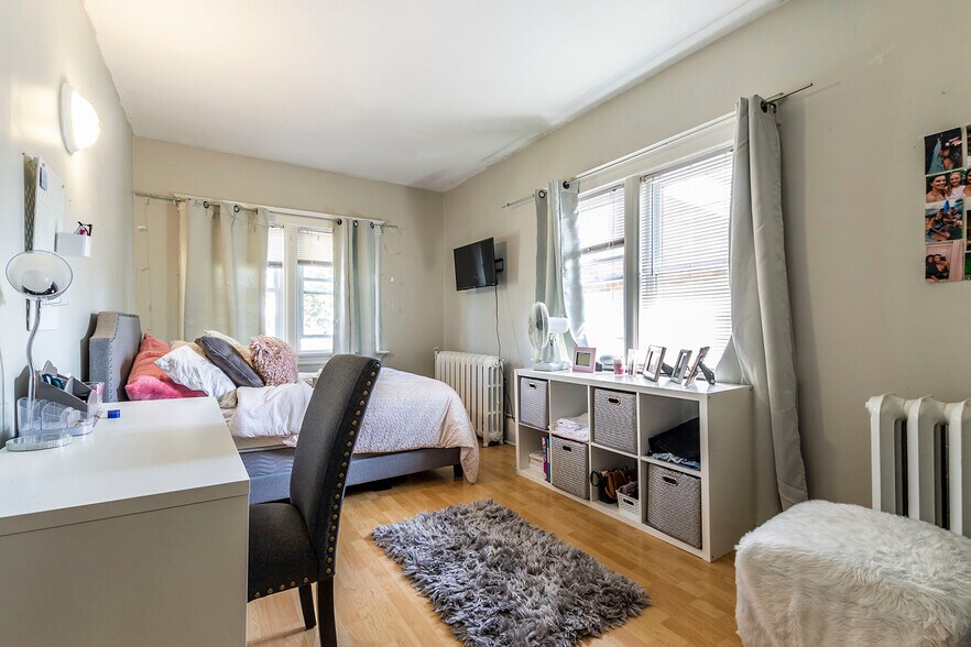 More Photos Of 133 Albert St, Waterloo Apartments For Sale