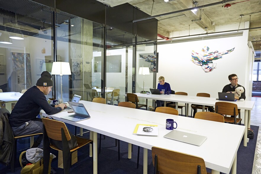 More Photos Of 33 Nassau Ave, Brooklyn Coworking Space