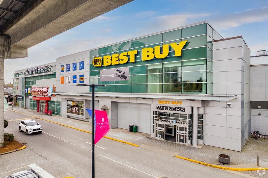 More Photos Of 10153 King George Blvd, Surrey Unknown For Lease