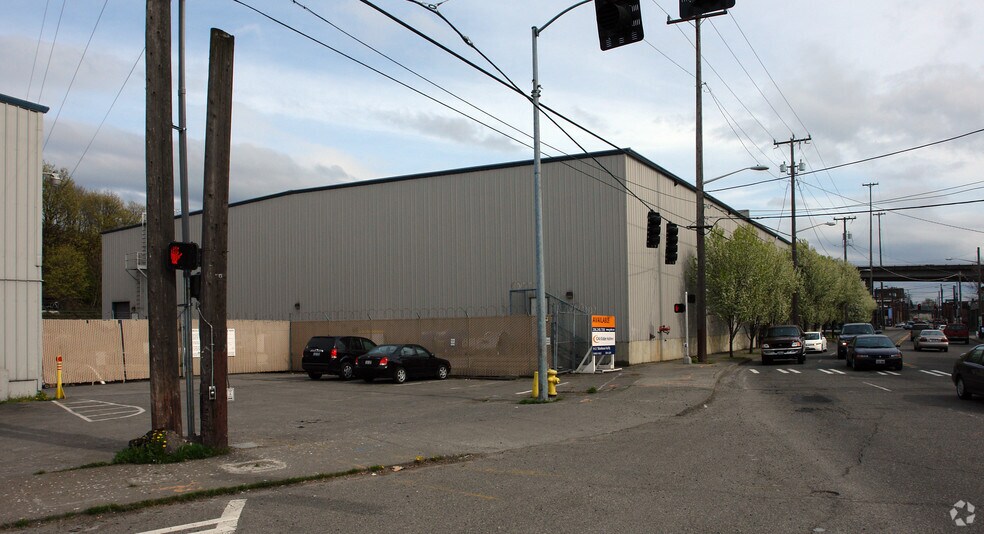 More Photos Of 5410-5510 Airport Way S, Seattle Warehouse For Lease