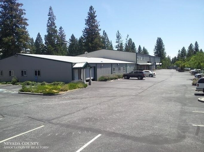 Primary Photo Of 13185-13199 Nevada City Ave, Grass Valley Manufacturing For Sale