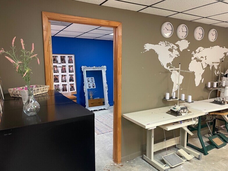 More Photos Of 12000 SW 132nd Ct, Miami Light Distribution For Lease