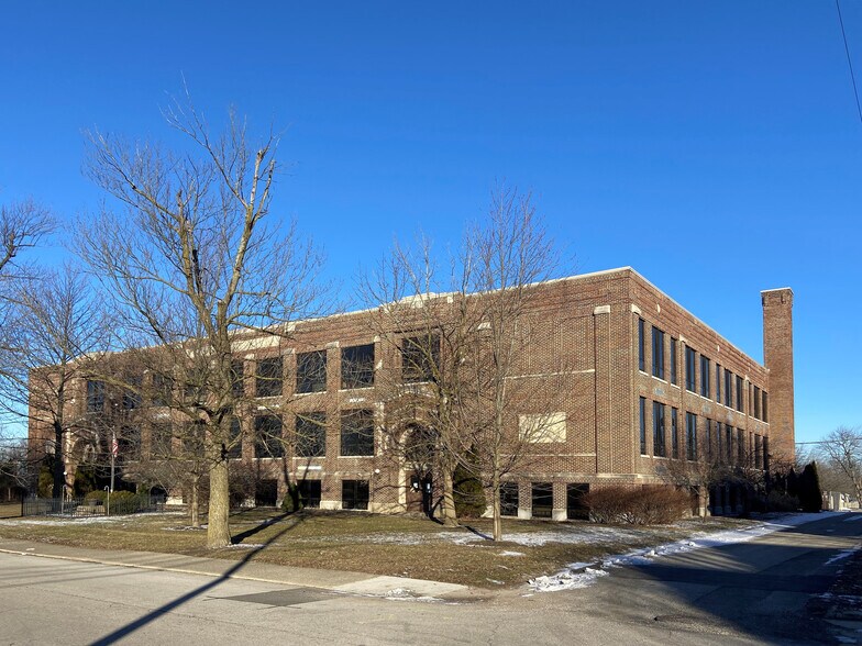 More Photos Of 310 N Walnut St, Union City Apartments For Sale