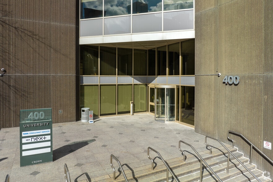 More Photos Of 400 University Ave, Toronto Office For Sale