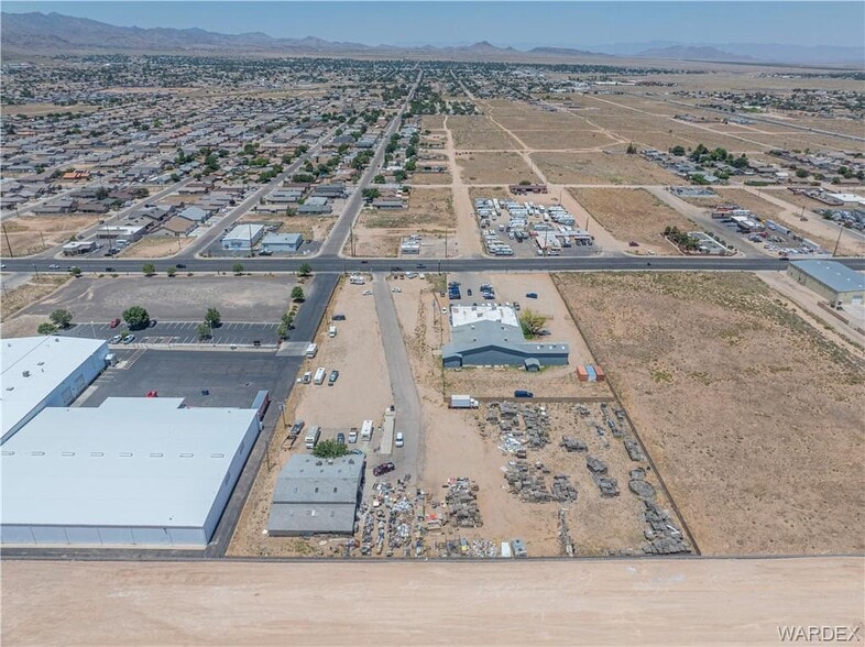 More Photos Of 2630 Airway Ave, Kingman Warehouse For Sale