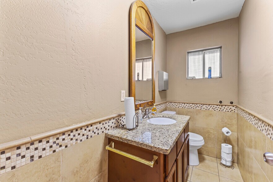 More Photos Of 9243 W Grand Ave, Peoria General Retail For Sale