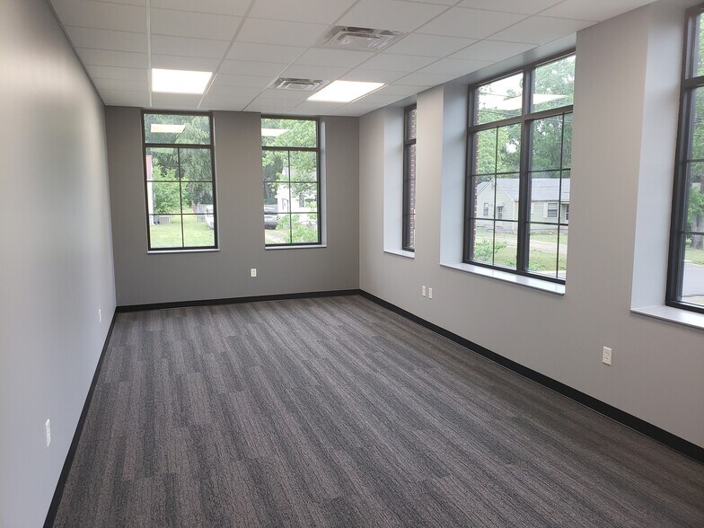 More Photos Of 2540 Park Dr, Nashville Office Residential For Lease