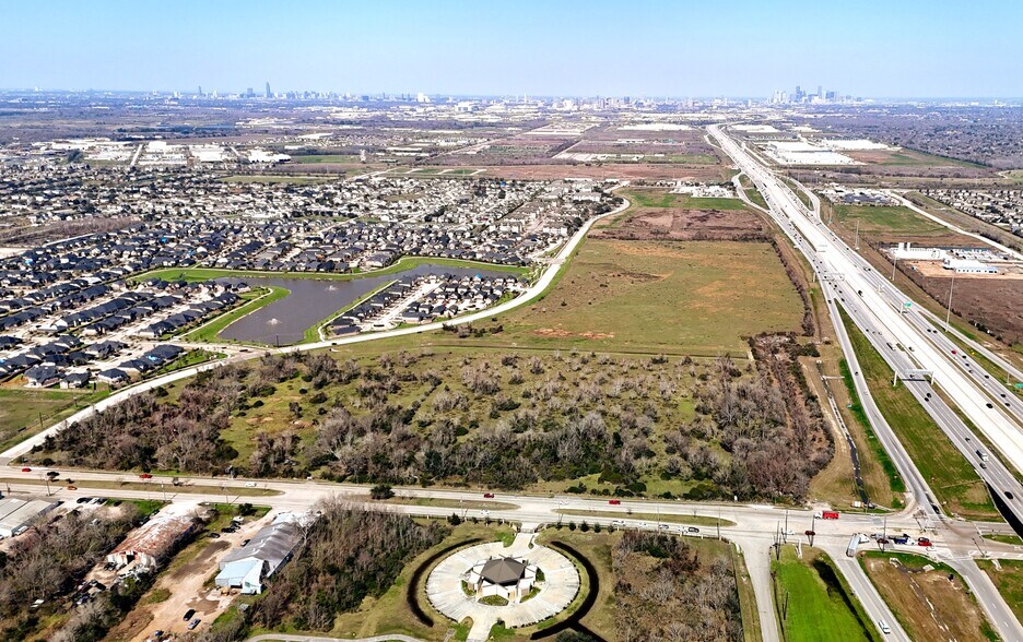 More Photos Of West Orem Drive, Houston Land For Sale