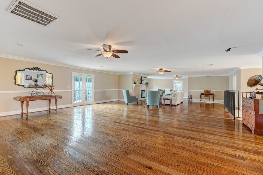 More Photos Of 178 Slaydon Rd, Eden Specialty For Sale