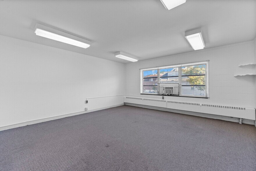 More Photos Of 35 Orange Ave, Clifton Religious Facility For Lease