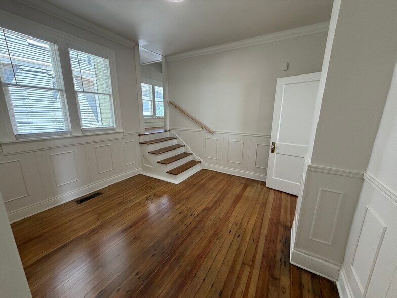 More Photos Of 1605 N Classen Dr, Oklahoma City Office Residential For Sale