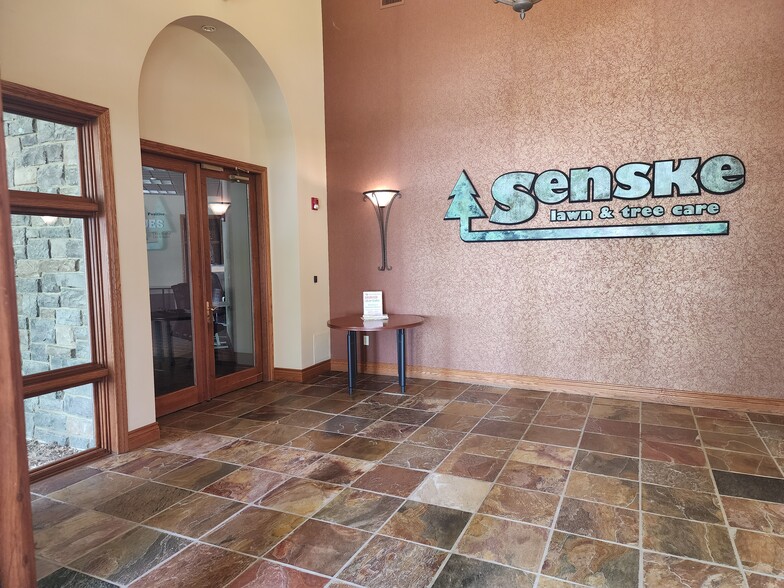 More Photos Of 400 N Quay St, Kennewick Office For Lease