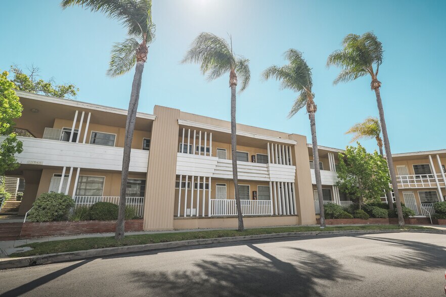 More Photos Of 10340-10360 Bellwood Ave, Los Angeles Apartments For Sale