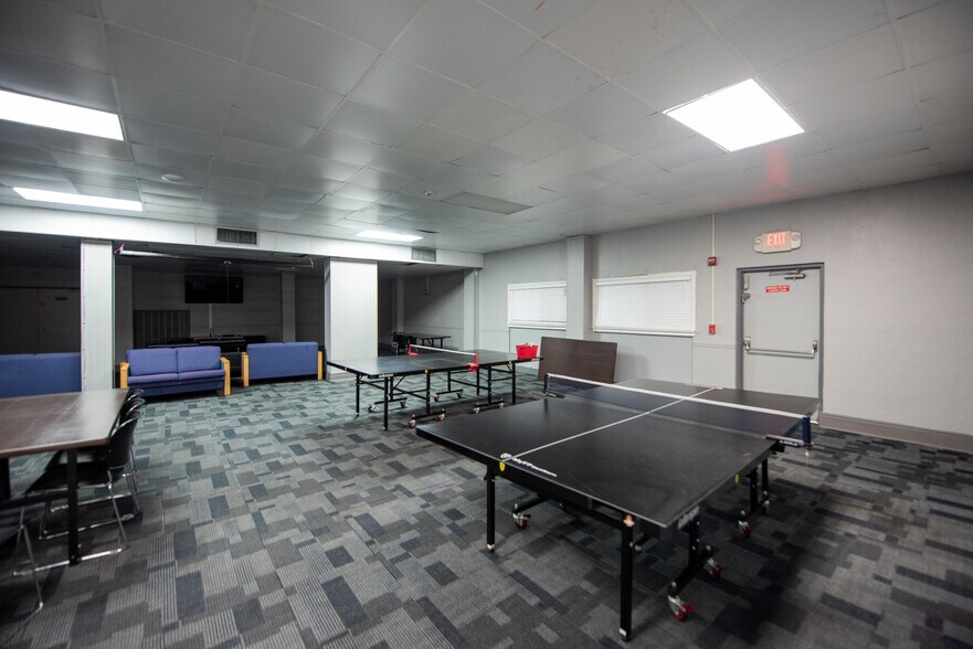 More Photos Of 25400 Carlos Bee Blvd, Hayward Dormitory For Sale