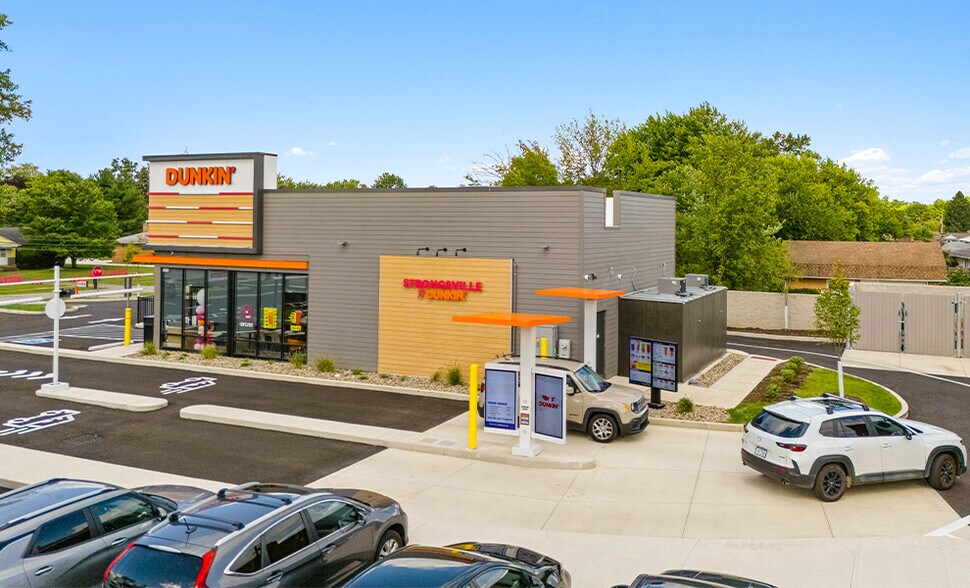 More Photos Of 8810 Pearl Rd, Strongsville Fast Food For Sale