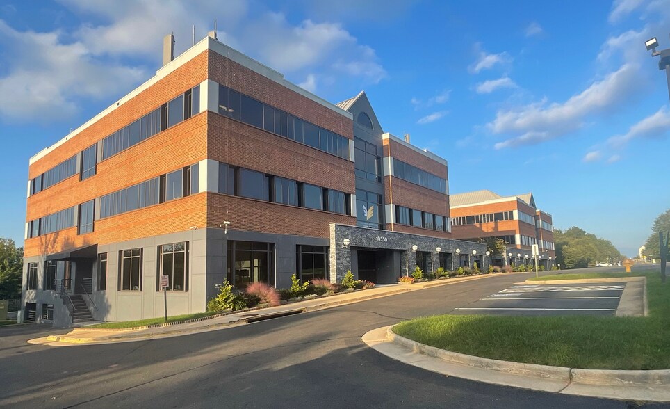 More Photos Of 10530-10550 Linden Lake Plz, Manassas Medical For Lease