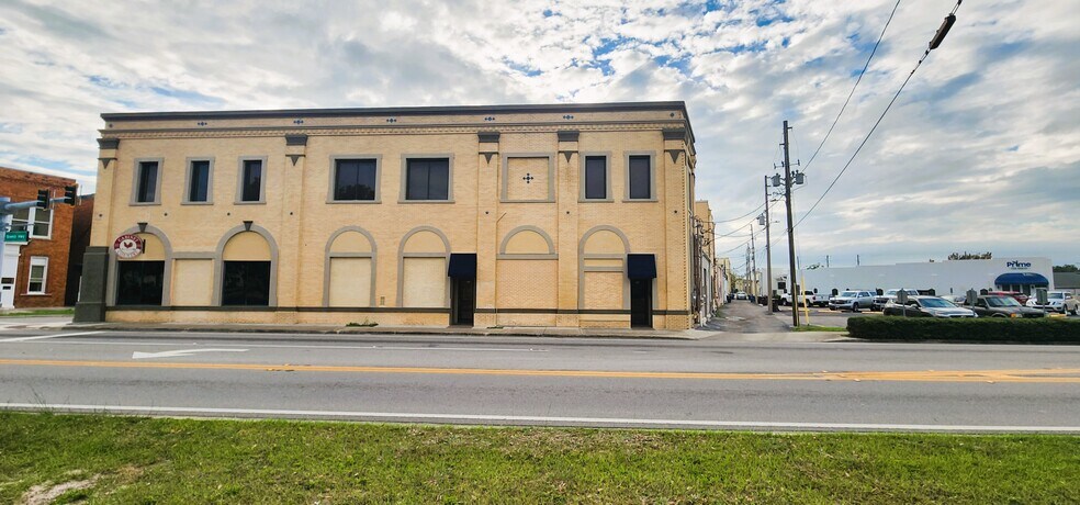 More Photos Of 251 E Park Ave, Lake Wales Office For Lease