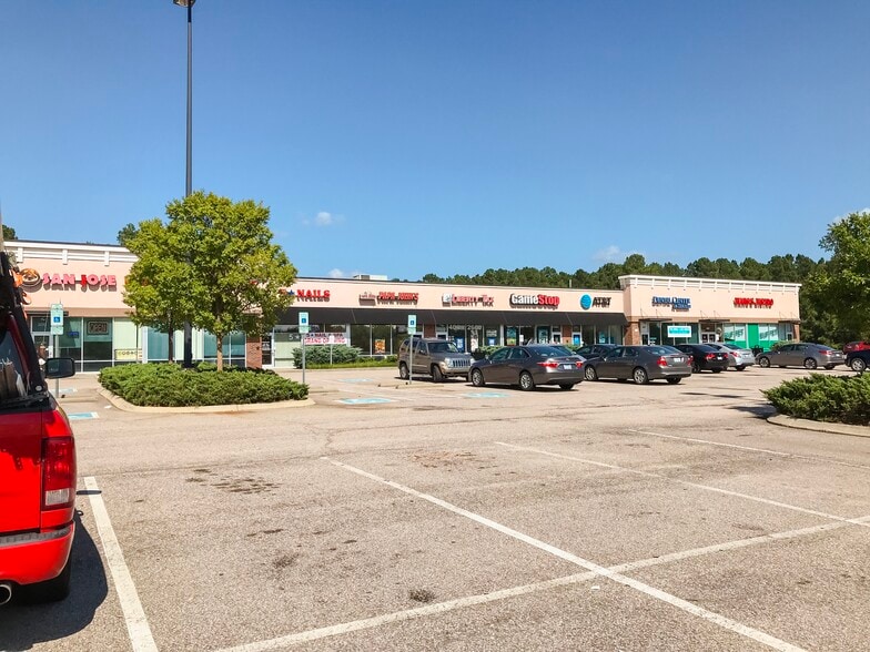Primary Photo Of 844-877 E Gannon Ave, Zebulon Unknown For Lease