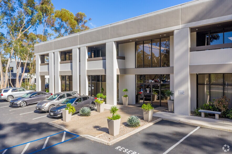 More Photos Of 9745-9747 Businesspark Ave, San Diego Research And Development For Lease