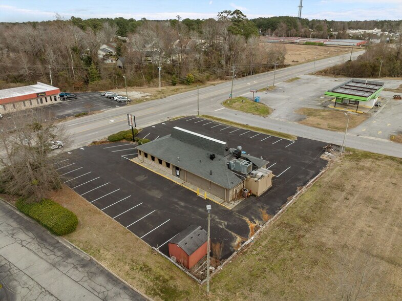 More Photos Of 1301 Gum Branch Rd, Jacksonville Restaurant For Lease