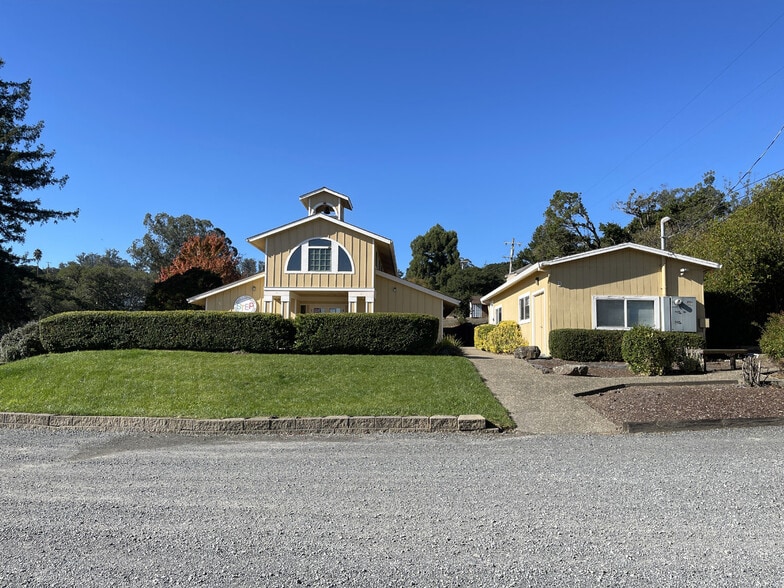 More Photos Of 365 Kuck Ln, Petaluma Specialty For Sale