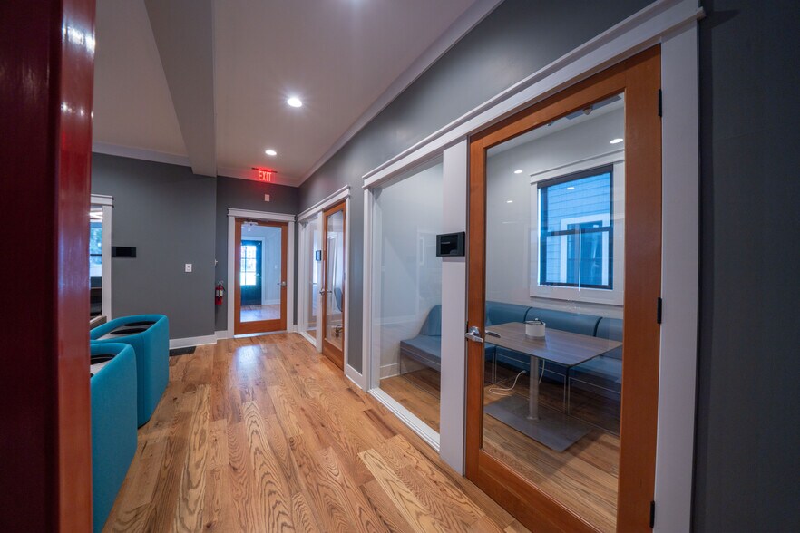 More Photos Of 152 N Tucker St, Memphis Loft Creative Space For Sale