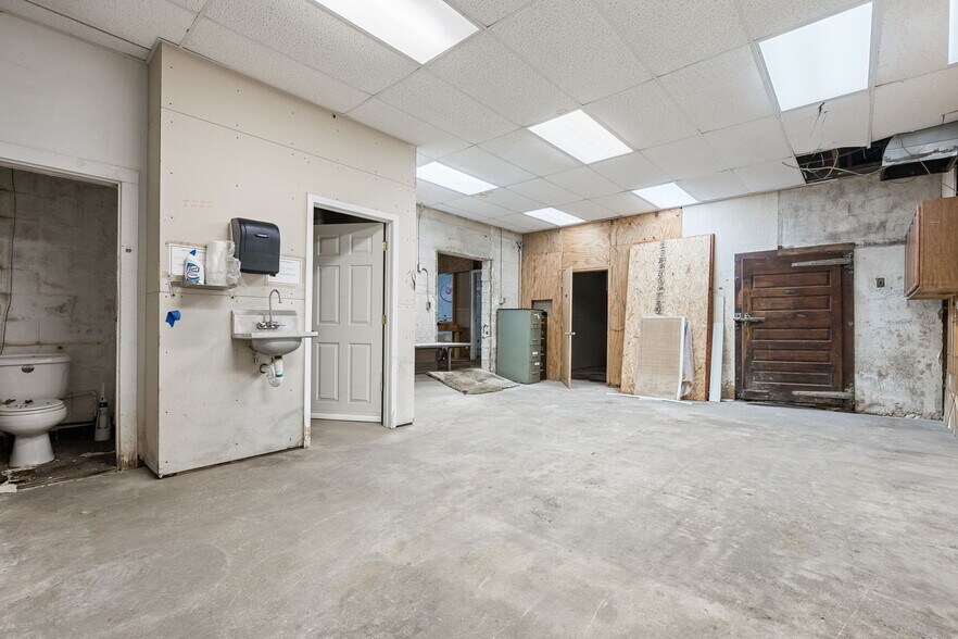 More Photos Of , Bessemer Flex For Sale
