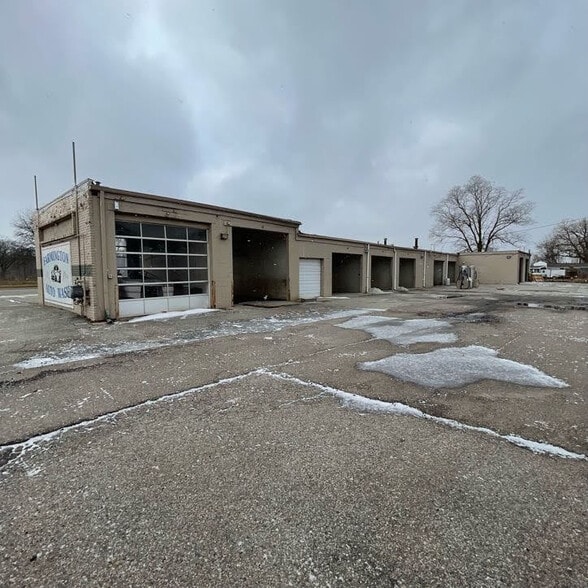 More Photos Of 30544 Grand River Ave, Farmington Hills Carwash For Sale