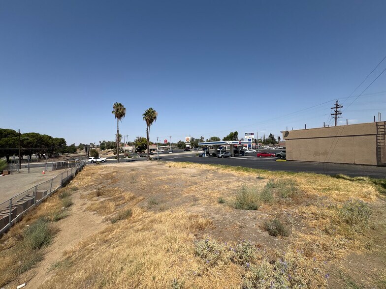More Photos Of 3333 Union Ave, Bakersfield Land For Lease