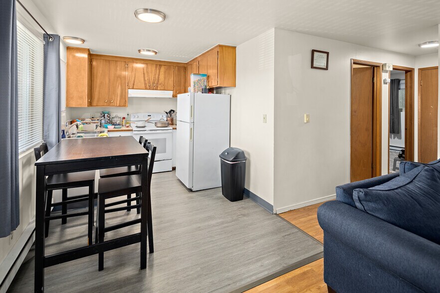 More Photos Of 6630 202nd St SW, Lynnwood Apartments For Sale